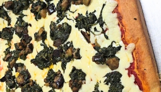 Sapore di Casa | Teglia di Pizza da 12 pezzi + CocaCola da 1,5lt
